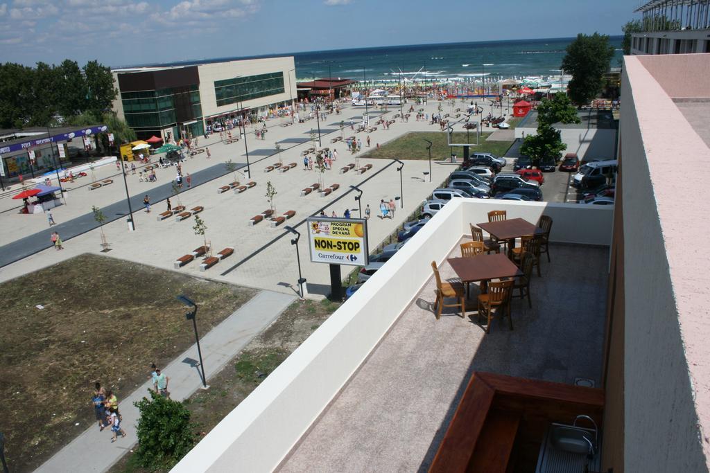 Hotel Mihaela Мамая Экстерьер фото